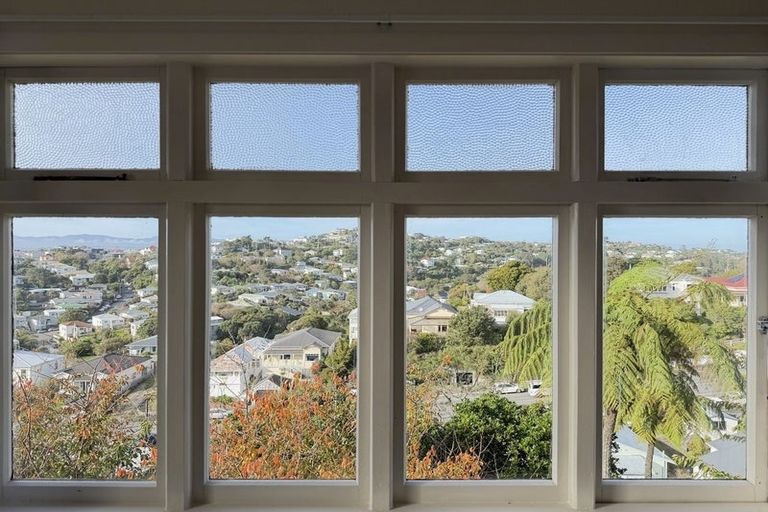Photo of property in 5 Charlotte Avenue, Brooklyn, Wellington, 6021