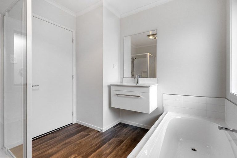 Photo of property in 39 Maclaren Road, Wigram, Christchurch, 8042