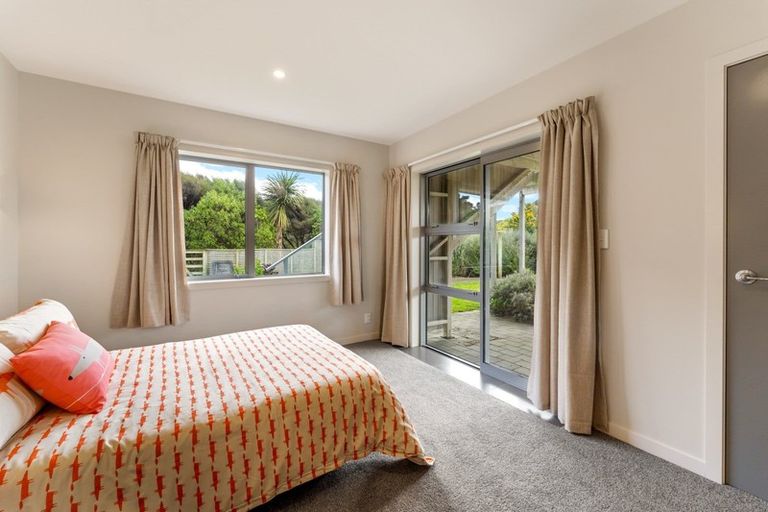 Photo of property in 56 Paetawa Road, Peka Peka, Waikanae, 5391