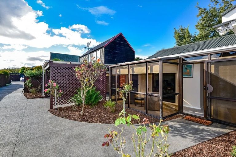Photo of property in 1/12 Brittan Street, Linwood, Christchurch, 8011