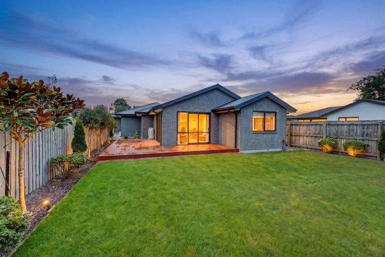 Photo of property in 74a Middleton Road, Upper Riccarton, Christchurch, 8041