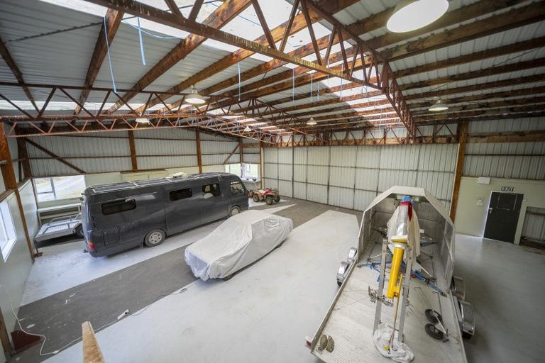 Photo of property in 1127 Te Anau Mossburn Highway, Hillside, Te Anau, 9672