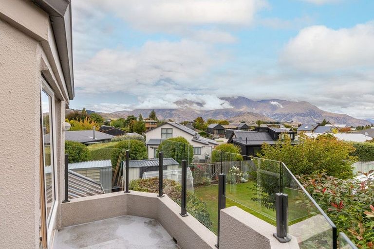 Photo of property in 12 Ritchie Street, Arrowtown, 9302