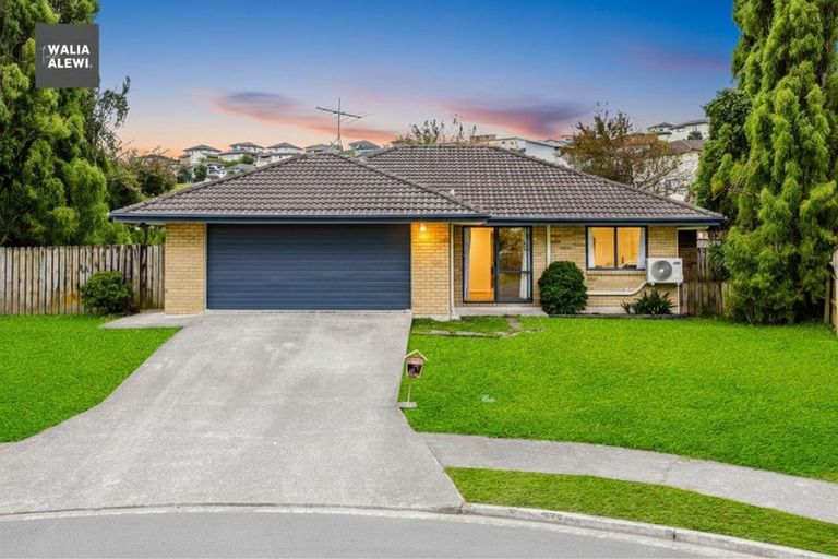 Photo of property in 34 Liddesdale Place, Papakura, 2110