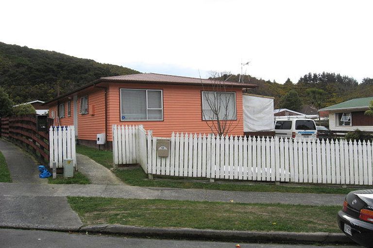 Photo of property in 12 Kendal Grove, Wainuiomata, Lower Hutt, 5014