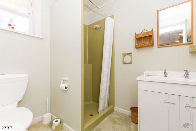 Photo of property in 66 Waipapa Road, Hataitai, Wellington, 6021