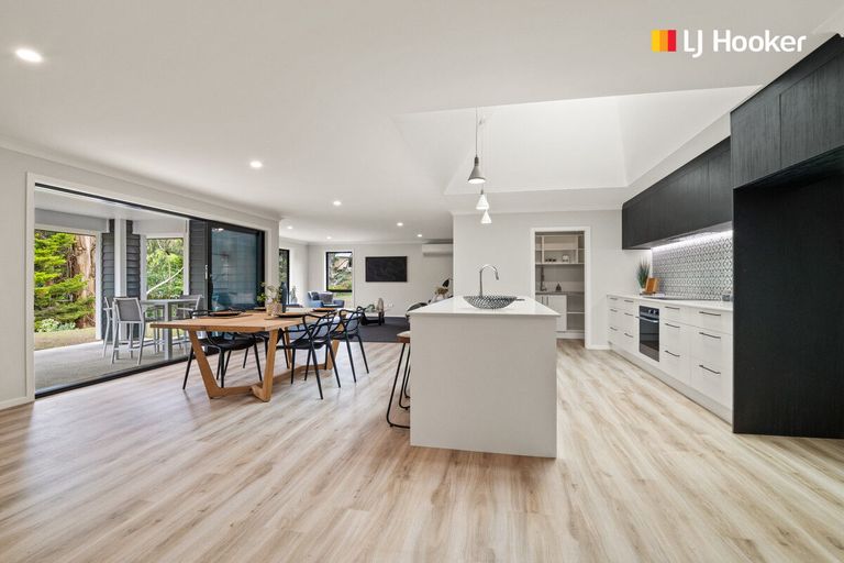 Photo of property in 60 Heathfield Drive, Mosgiel, 9024