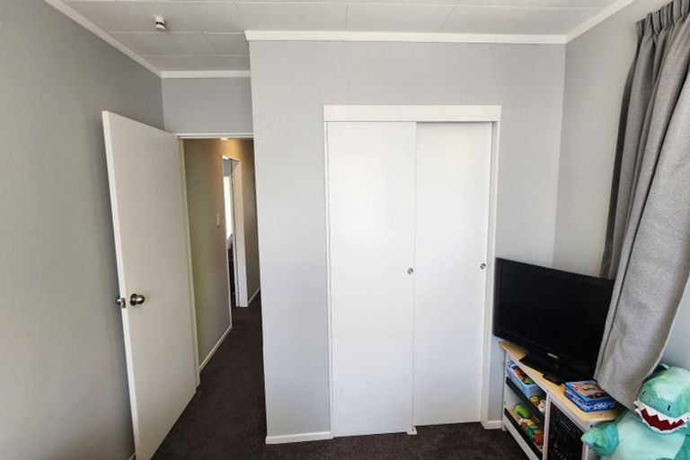 Photo of property in 80c Airlie Road, Plimmerton, Porirua, 5026