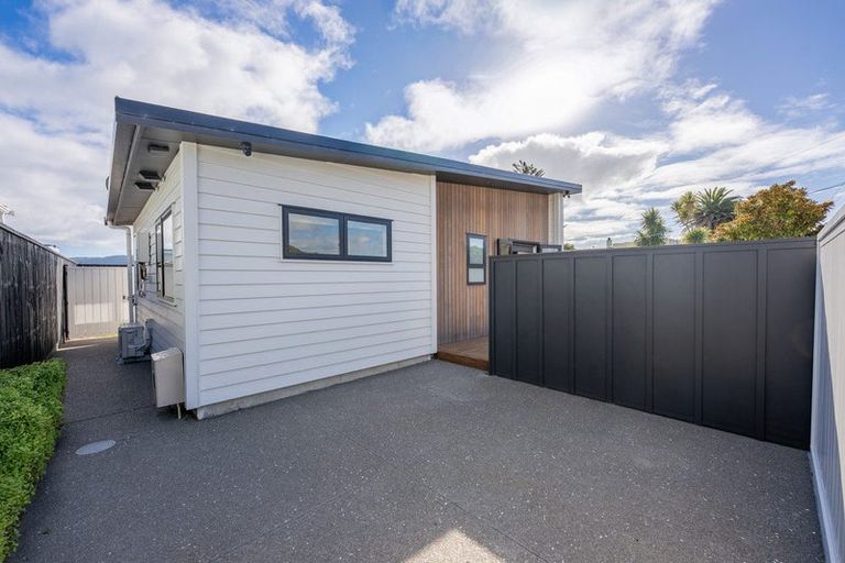Photo of property in 57 Manly Street, Paraparaumu Beach, Paraparaumu, 5032