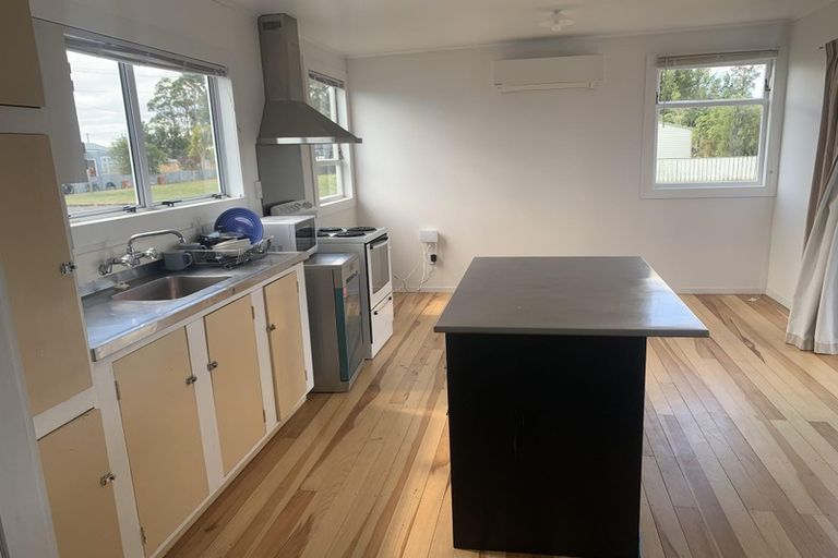 Photo of property in 10 Princess Street, Marton, 4710