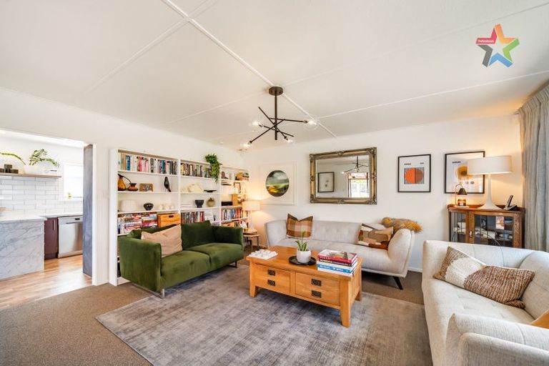 Photo of property in 3 Karamu Crescent, Wainuiomata, Lower Hutt, 5014