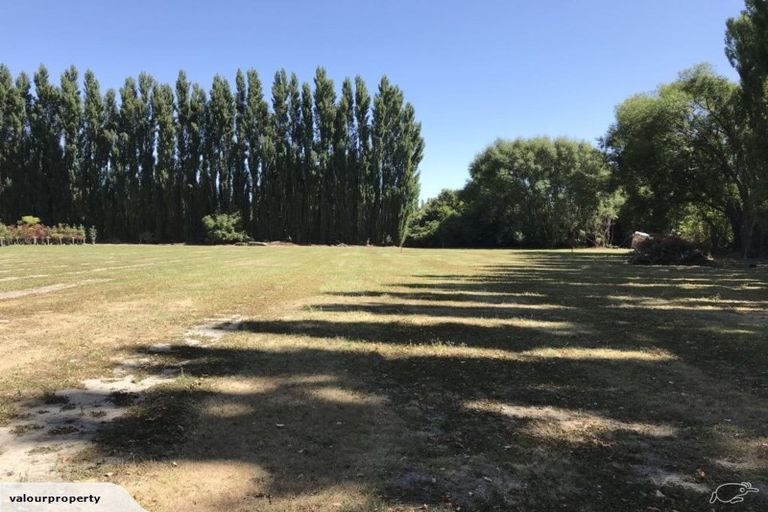 Photo of property in 426 Sawyers Arms Road, Harewood, Christchurch, 8051