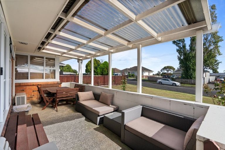 Photo of property in 12 Hooks Road, Manurewa, Auckland, 2102
