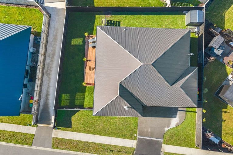 Photo of property in 49 Fairbairn Road, Rolleston, 7614