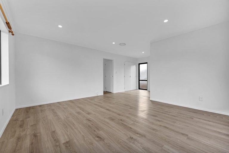 Photo of property in 3/38 Leo Street, Glen Eden, Auckland, 0602