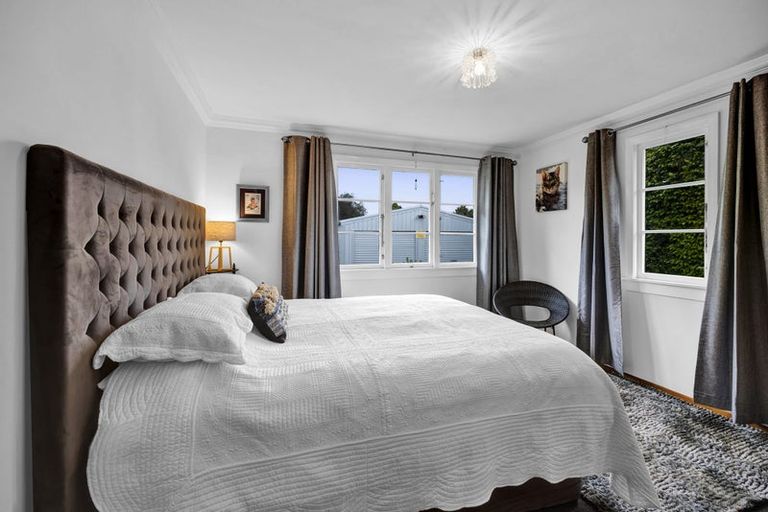 Photo of property in 63 Turuturu Road, Hawera, 4610