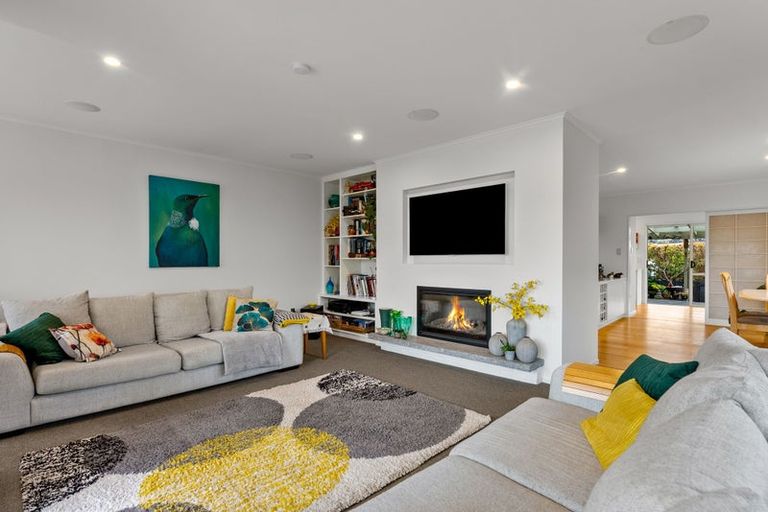 Photo of property in 21 Hastings Road, Mairangi Bay, Auckland, 0630