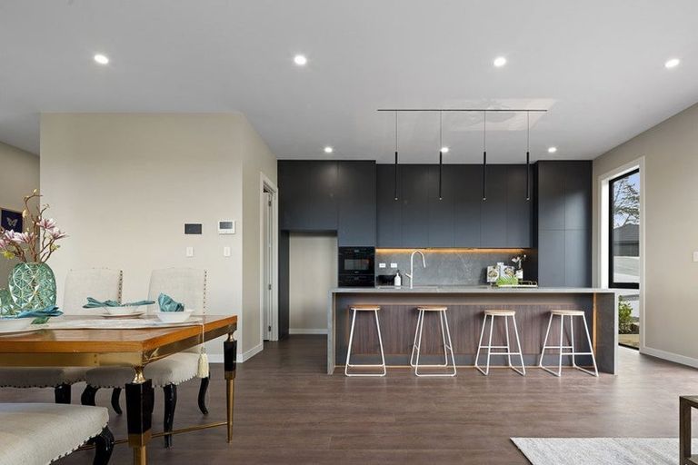 Photo of property in 20 Awanui Road, Red Beach, 0932