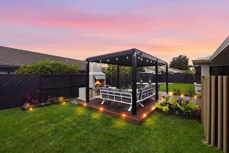 Photo of property in 95 Russley Drive, Mount Maunganui, 3116