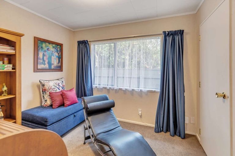 Photo of property in 36b Aberdeen Avenue, Takaro, Palmerston North, 4412