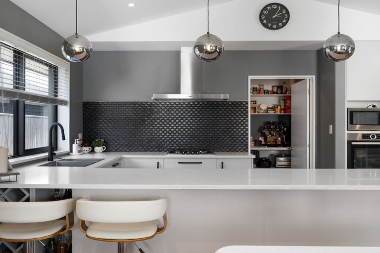 Photo of property in 5 Feather Place, Rolleston, 7615