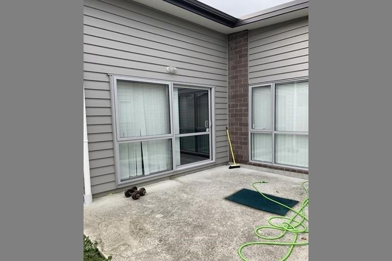 Photo of property in 29 Kotuku Crescent, Takanini, 2112