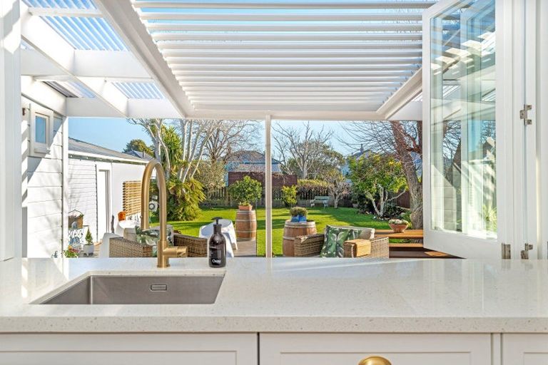 Photo of property in 116 Whitaker Street, Whataupoko, Gisborne, 4010
