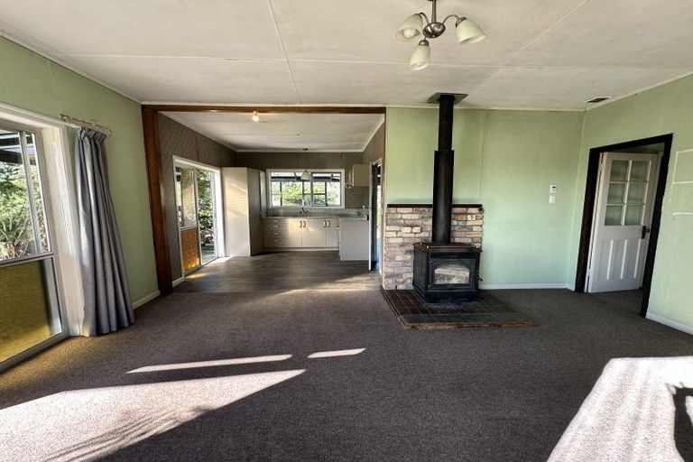 Photo of property in 254 Mangaonga Road, Ahititi, Urenui, 4378