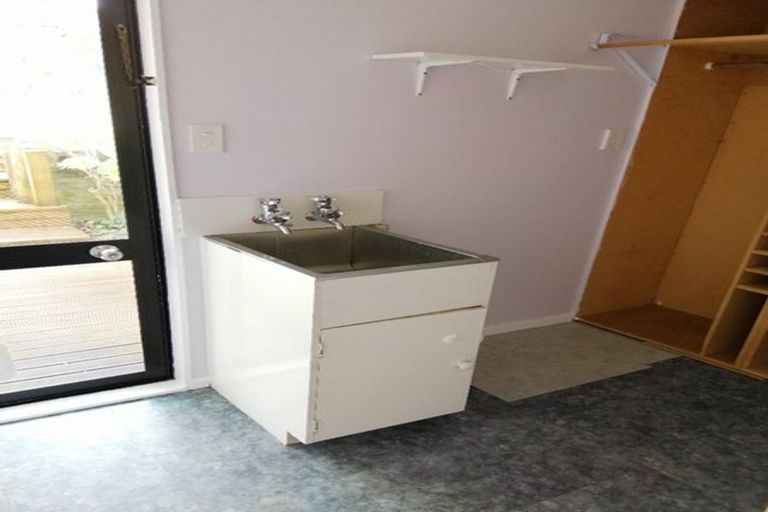 Photo of property in 28 Langdale Avenue, Paraparaumu, 5032