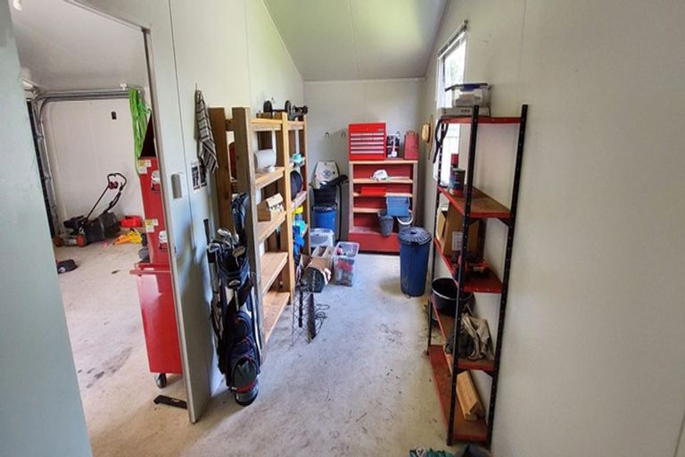 Photo of property in 2 Guthrie Court, Bulls, 4818
