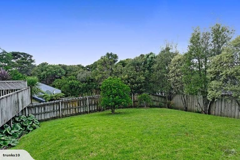 Photo of property in 151e Colwill Road, Massey, Auckland, 0614