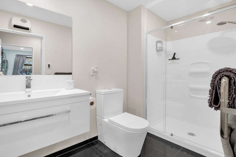 Photo of property in 99 Faringdon Boulevard, Rolleston, 7615