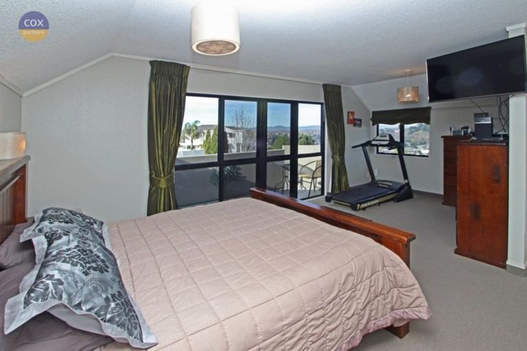Photo of property in 26 Cumberland Rise, Taradale, Napier, 4112
