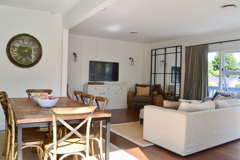 Photo of property in 75 Kohekohe Road, Waikanae, 5036