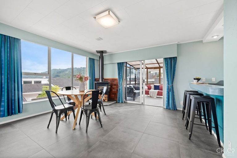 Photo of property in 12 Alleyne Court, Brown Owl, Upper Hutt, 5018