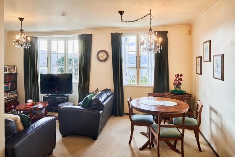 Photo of property in 7 Wilkinson Street, Oriental Bay, Wellington, 6011