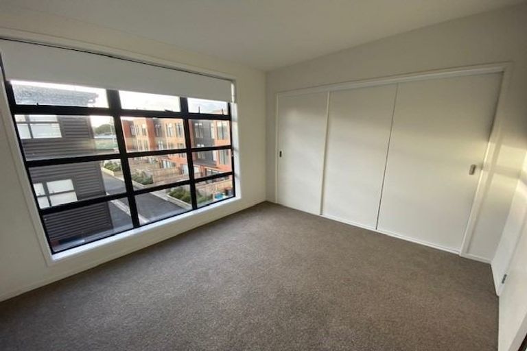 Photo of property in 17 Owens Place, Mount Maunganui, 3116