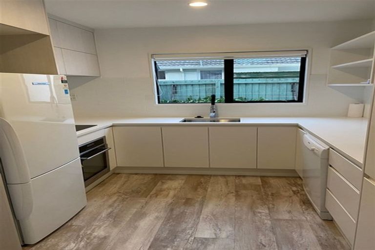 Photo of property in 2/54 Derby Street, St Albans, Christchurch, 8014