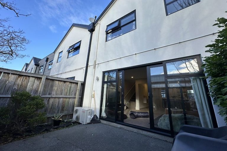 Photo of property in 2/34 John Campbell Crescent, Hillmorton, Christchurch, 8024