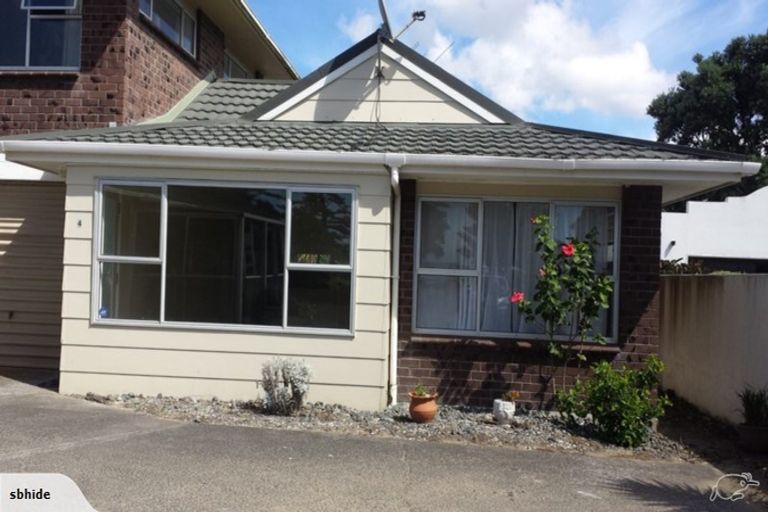 Photo of property in 4/274 Hibiscus Coast Highway, Orewa, 0931