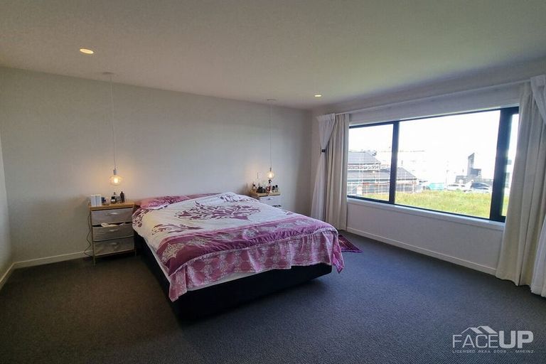 Photo of property in 13 Sierra Pine Road, Hobsonville, 0616