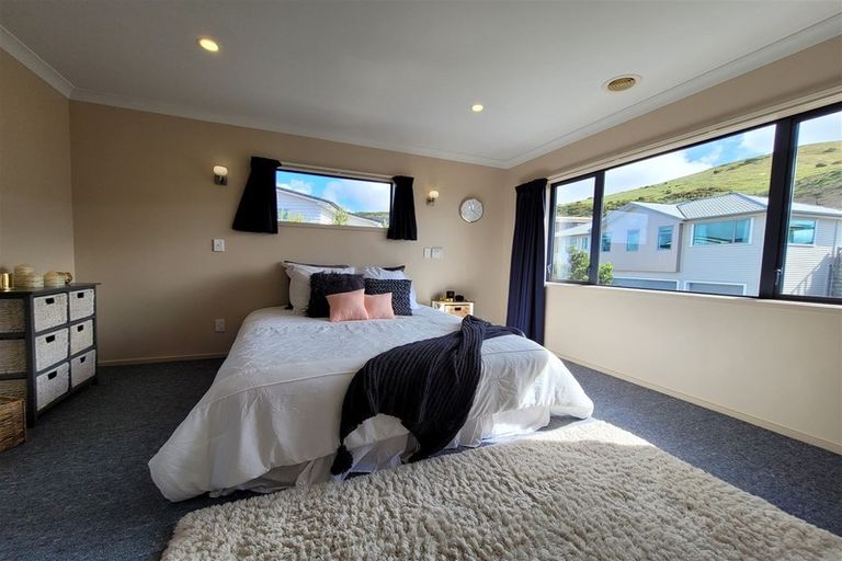 Photo of property in 3 Comber Place, Johnsonville, Wellington, 6037