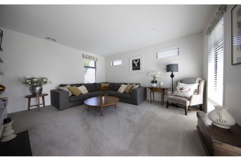 Photo of property in 67 Mansfield Avenue, St Albans, Christchurch, 8014