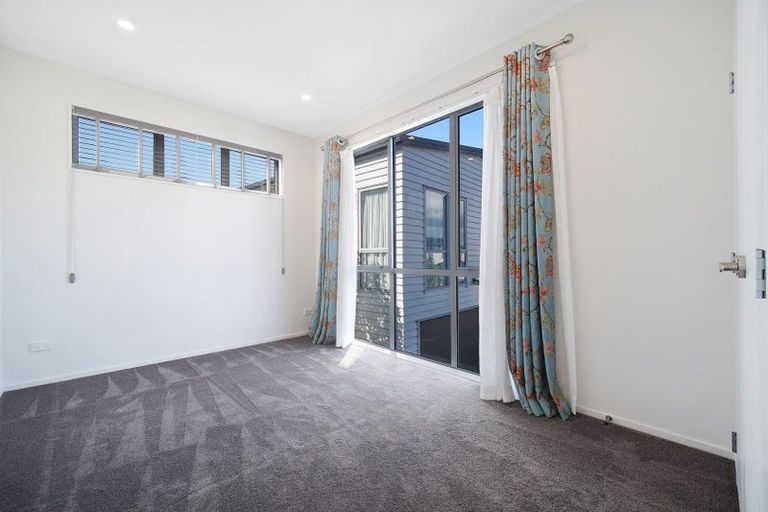 Photo of property in 13 Lockheed Street, Hobsonville, Auckland, 0618