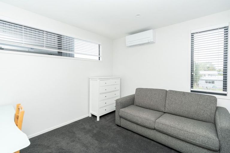 Photo of property in 2/100 East Street, Enderley, Hamilton, 3214
