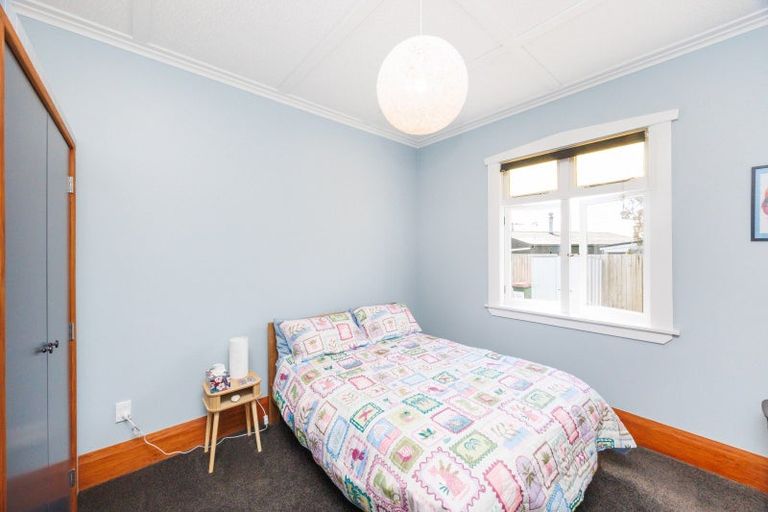 Photo of property in 28 Thames Street, Rongotea, 4476