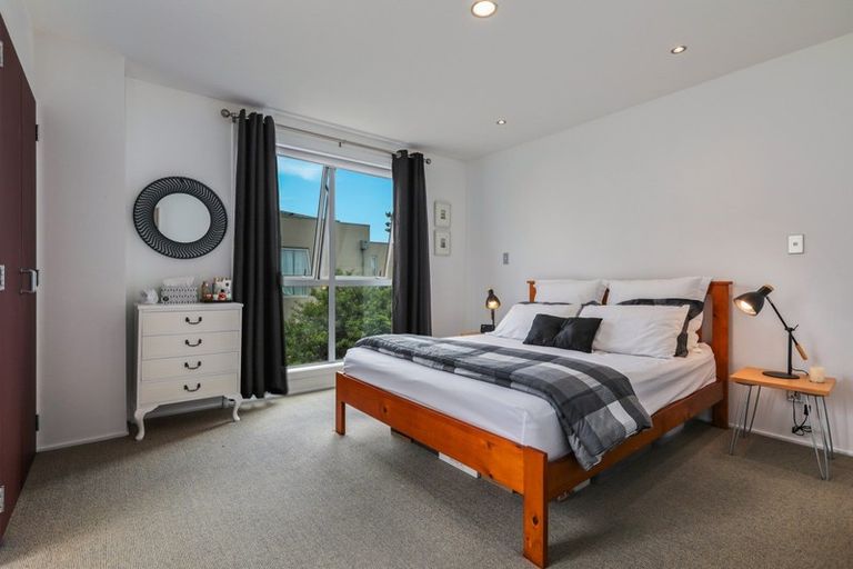 Photo of property in 17a Whiteleigh Avenue, Addington, Christchurch, 8024