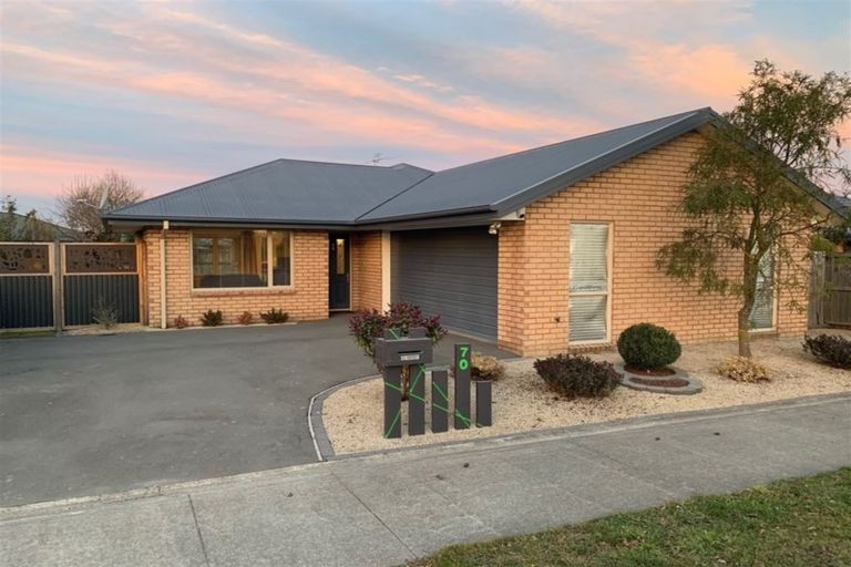 Photo of property in 70 Pentecost Road, Rangiora, 7400