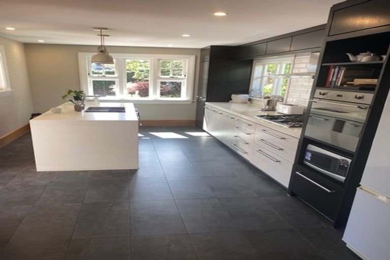 Photo of property in 228 Papanui Road, Merivale, Christchurch, 8014