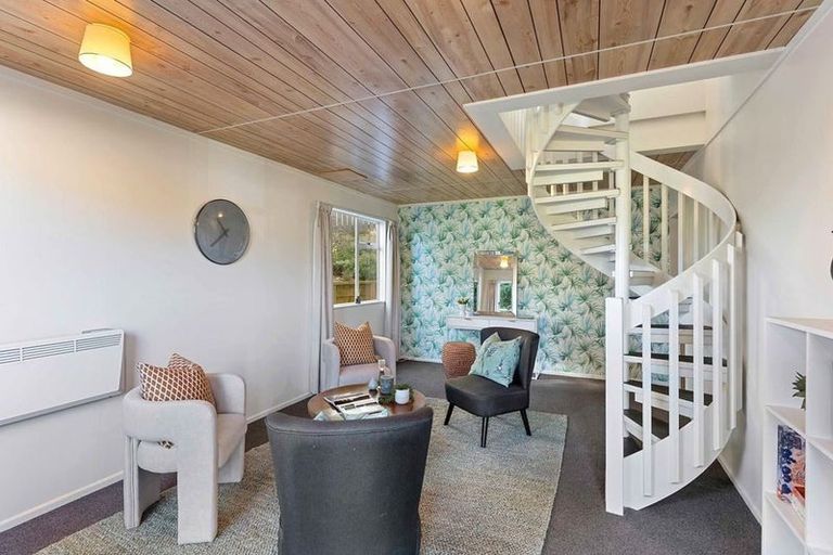 Photo of property in 33b Menin Road, Raumati South, Paraparaumu, 5032